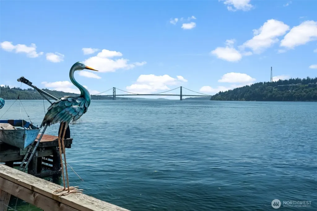 53 E Salmon Beach Tacoma WA 98407