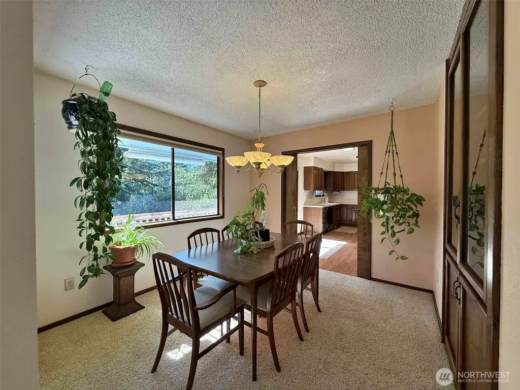 325 Davis Lake Road Morton WA 98356