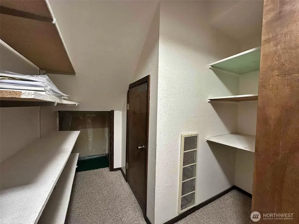 325 Davis Lake Road Morton WA 98356