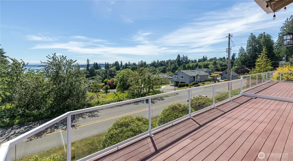 7767 E Spruce Street Port Orchard WA 98366