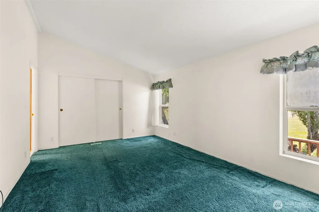 1116 Second Street W South Bend WA 98586
