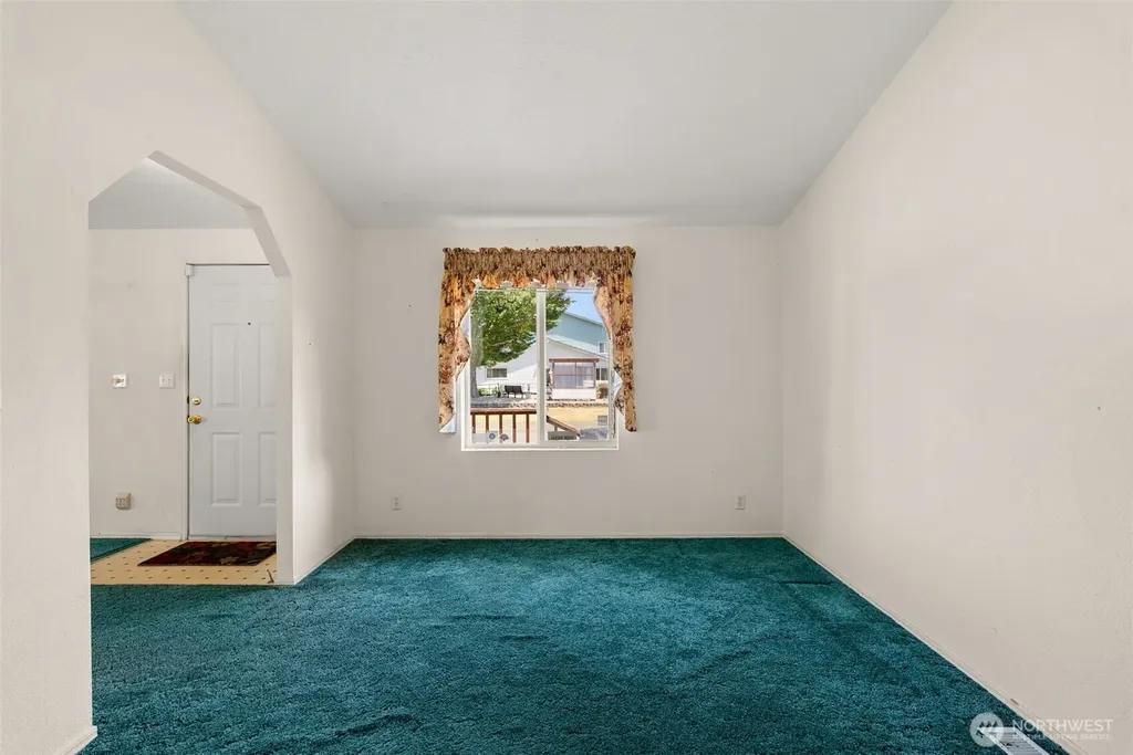 1116 Second Street W South Bend WA 98586