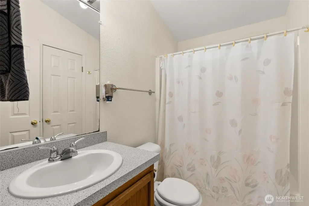 1116 Second Street W South Bend WA 98586