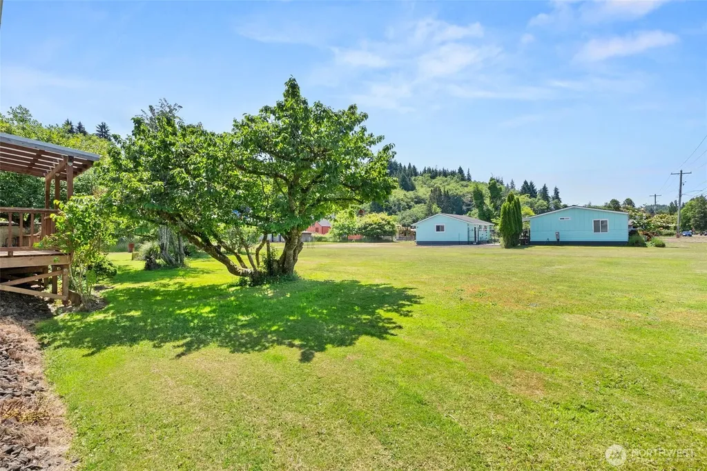 1116 Second Street W South Bend WA 98586