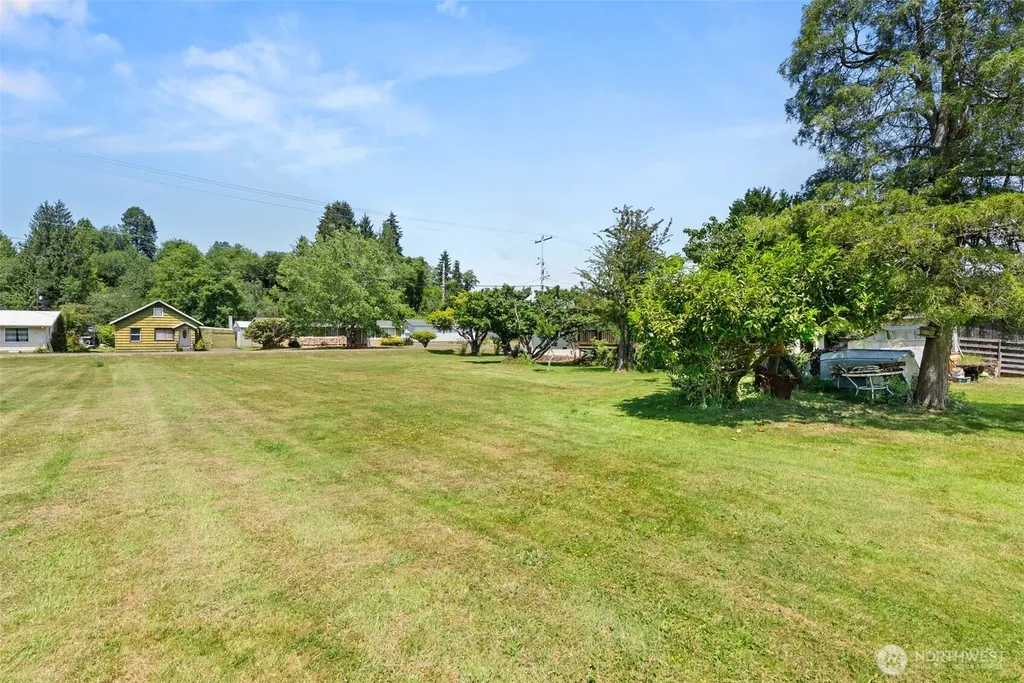 1116 Second Street W South Bend WA 98586