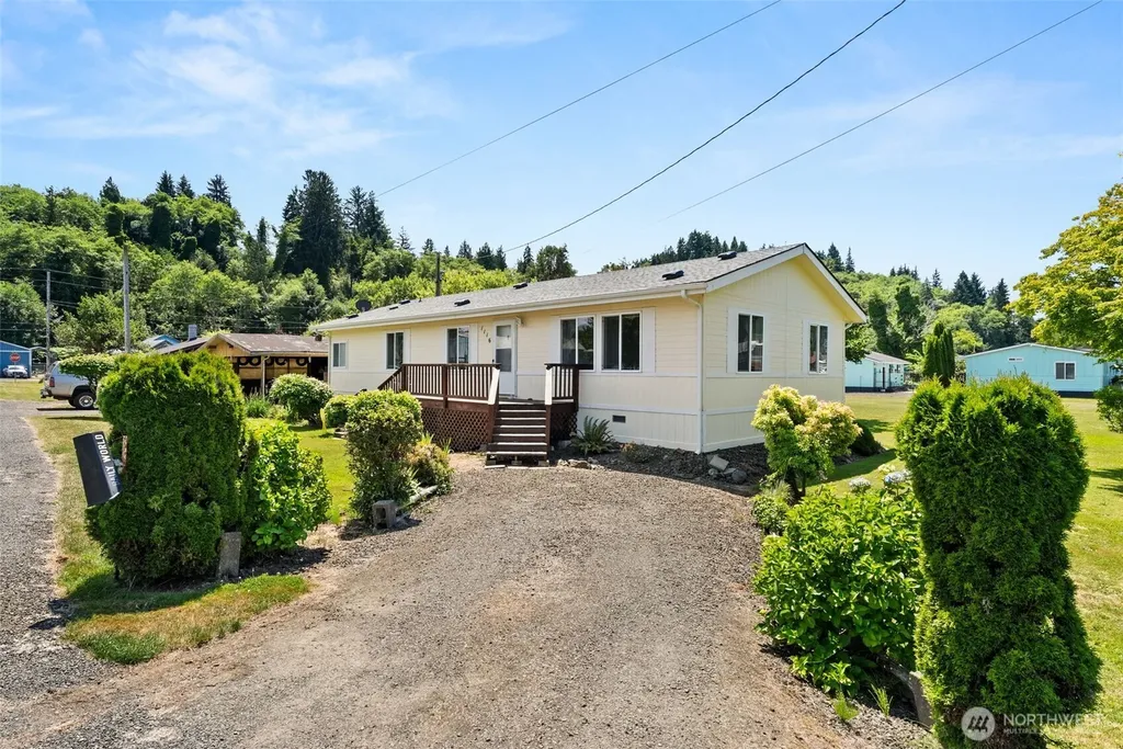 1116 Second Street W South Bend WA 98586
