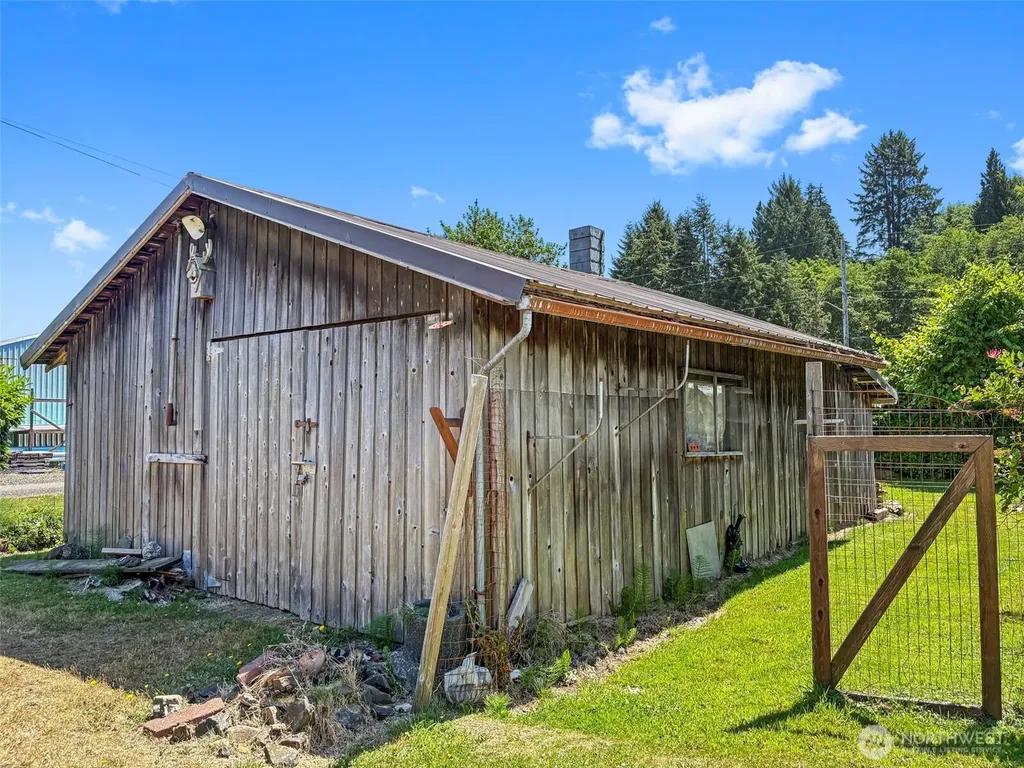 1116 Second Street W South Bend WA 98586