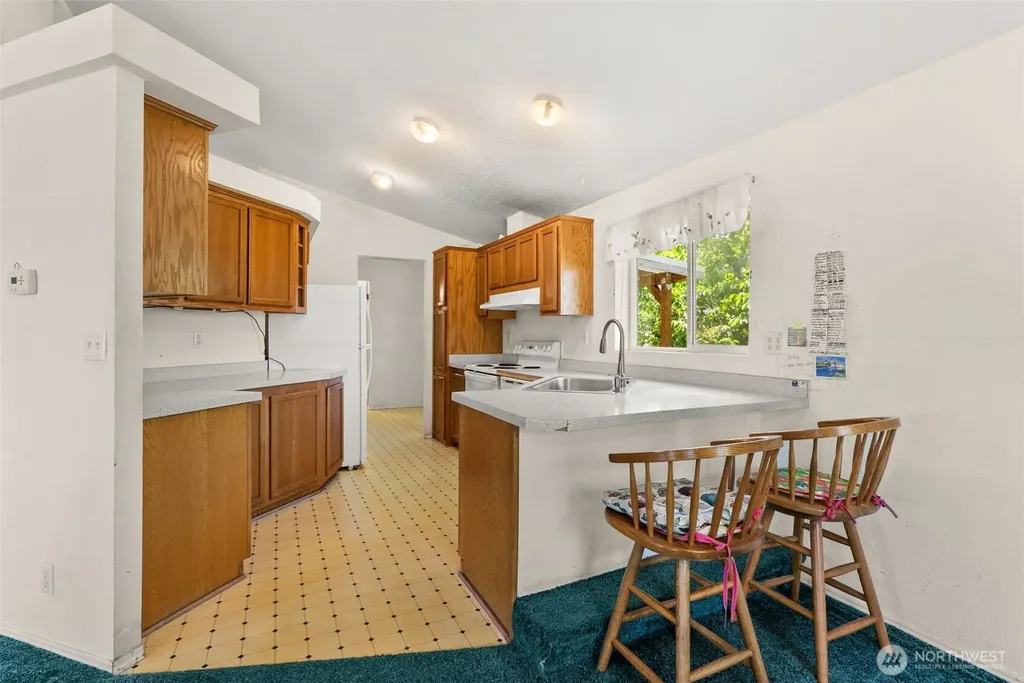 1116 Second Street W South Bend WA 98586