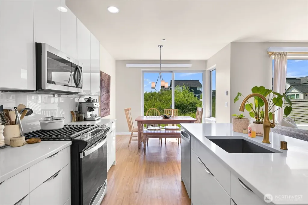 4833 Springside Street Bellingham WA 98226