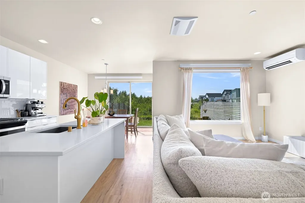 4833 Springside Street Bellingham WA 98226