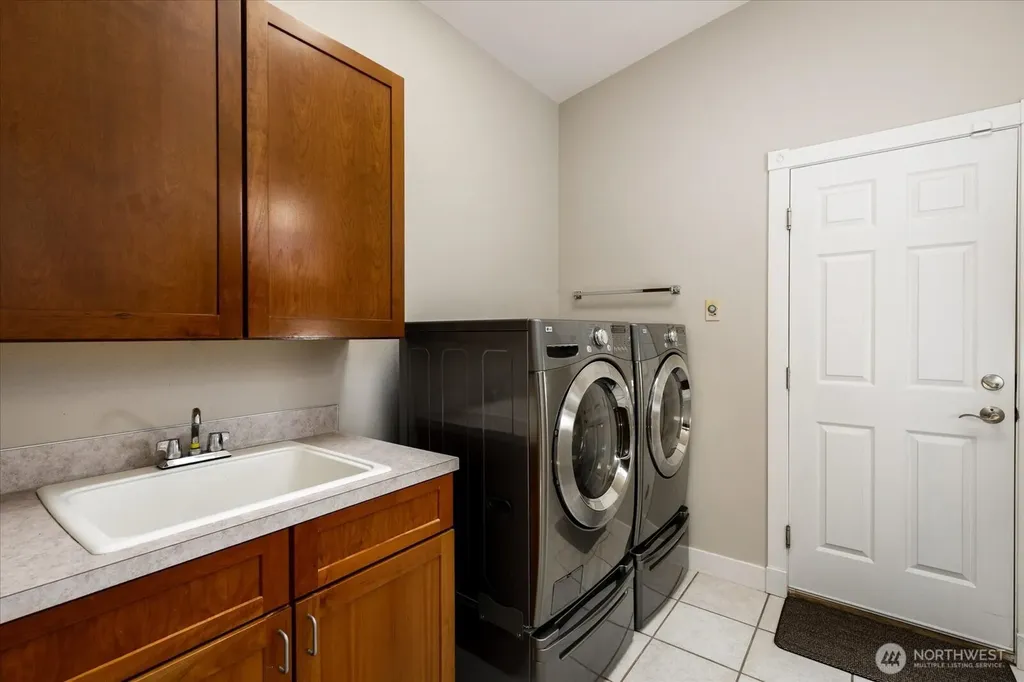 2806 Washington Boulevard Anacortes WA 98221