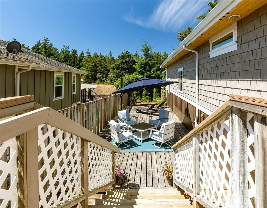 2806 Washington Boulevard Anacortes WA 98221