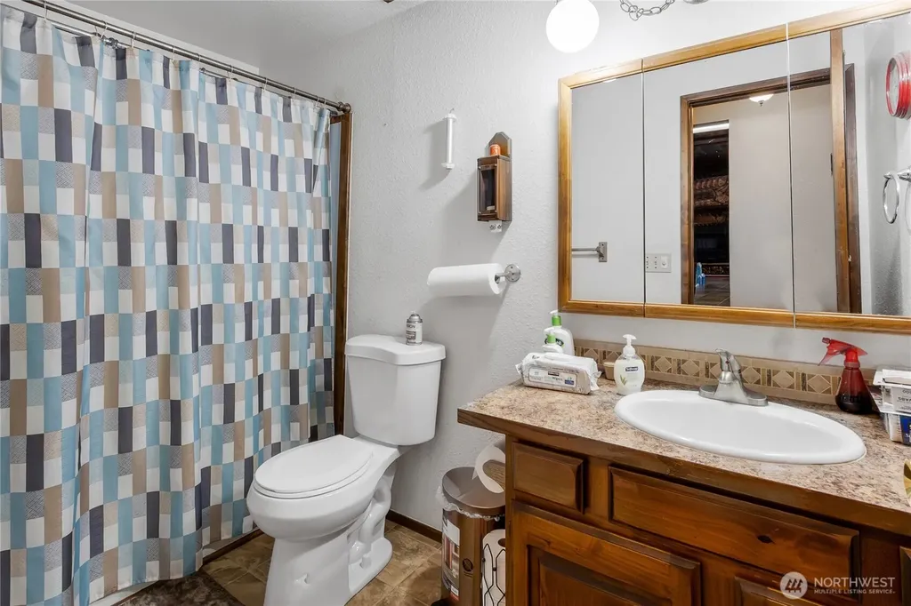 41019 Dean Kreger Road E Eatonville WA 98328