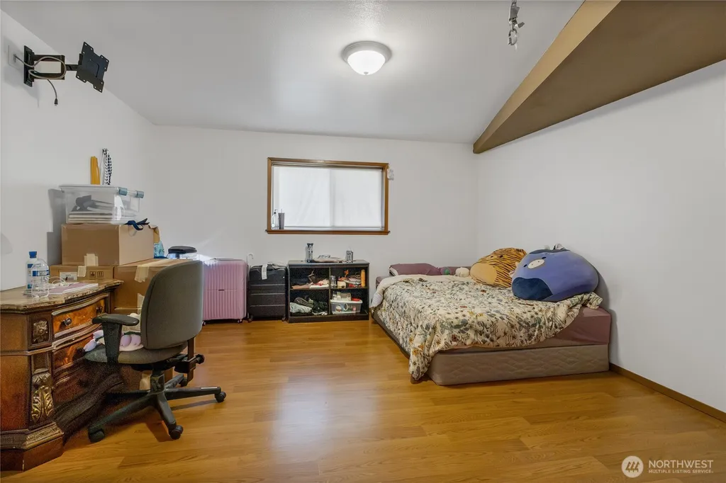 41019 Dean Kreger Road E Eatonville WA 98328