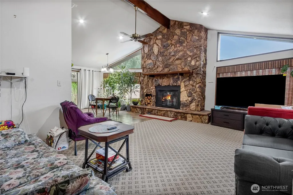 41019 Dean Kreger Road E Eatonville WA 98328