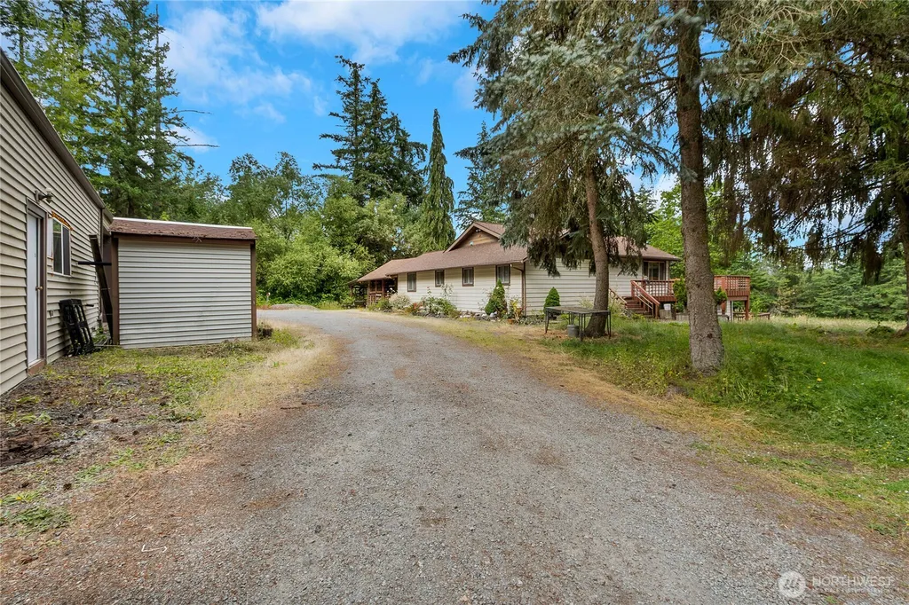41019 Dean Kreger Road E Eatonville WA 98328