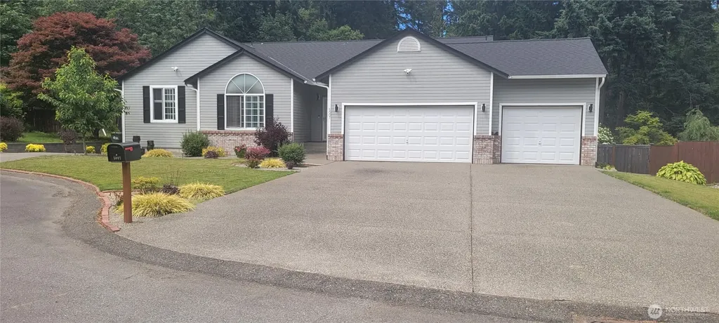5007 86th Street Ct E Puyallup WA 98446