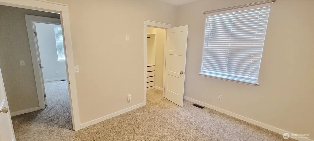 5007 86th Street Ct E Puyallup WA 98446