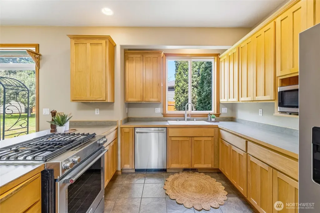 5928 Foxtail Court Ferndale WA 98248