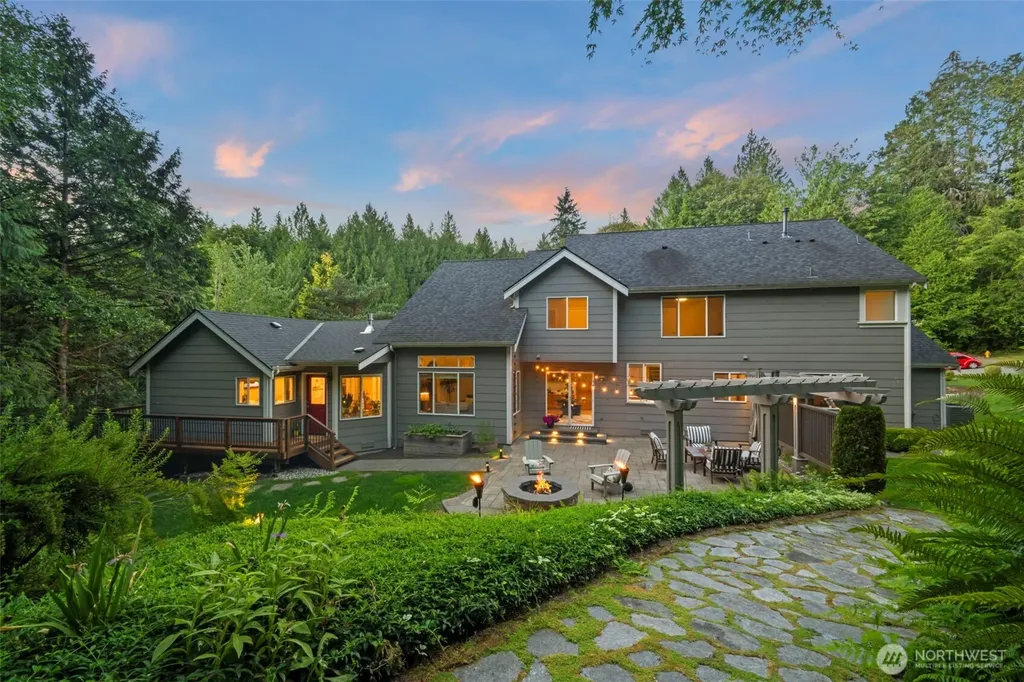 28551 63rd Way Carnation WA 98014