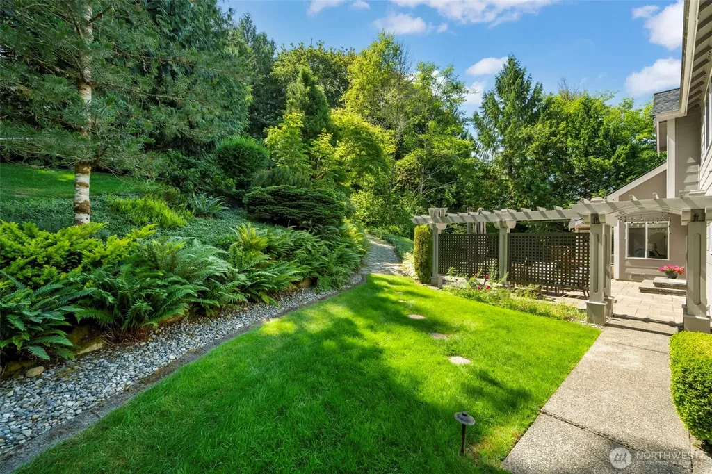 28551 63rd Way Carnation WA 98014