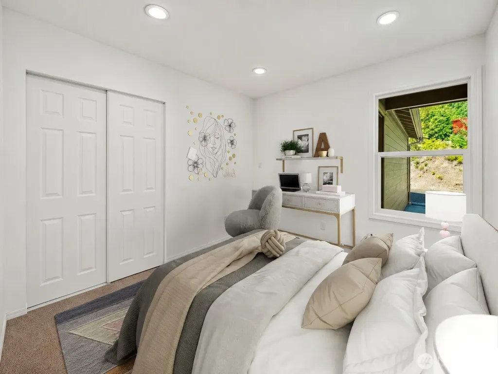 151 NE Myrlis Joy Drive Tahuya WA 98588
