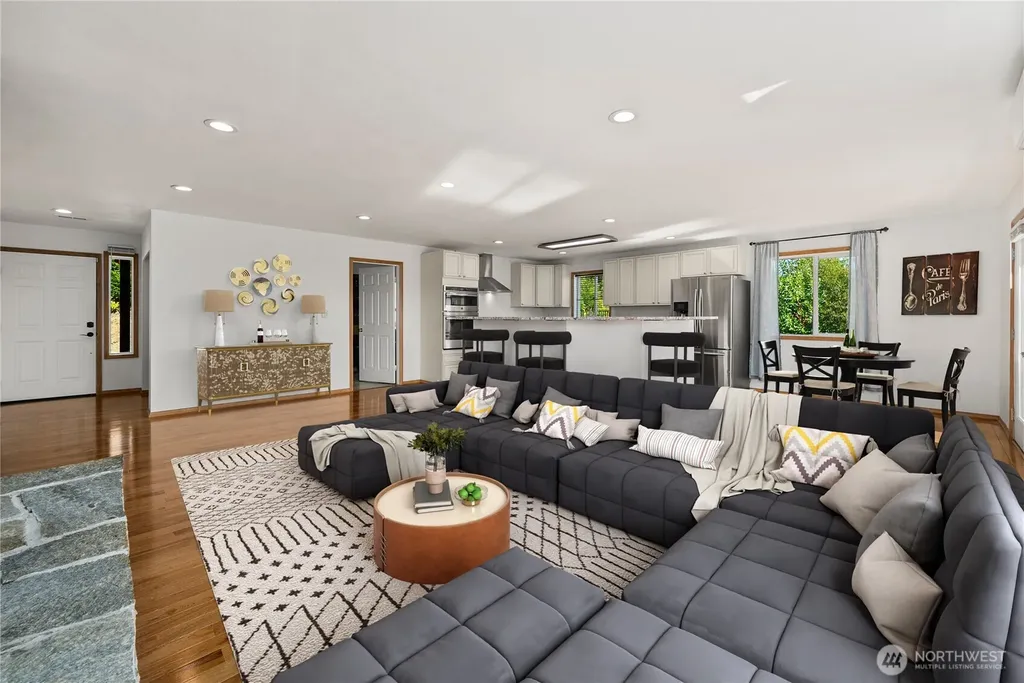 151 NE Myrlis Joy Drive Tahuya WA 98588