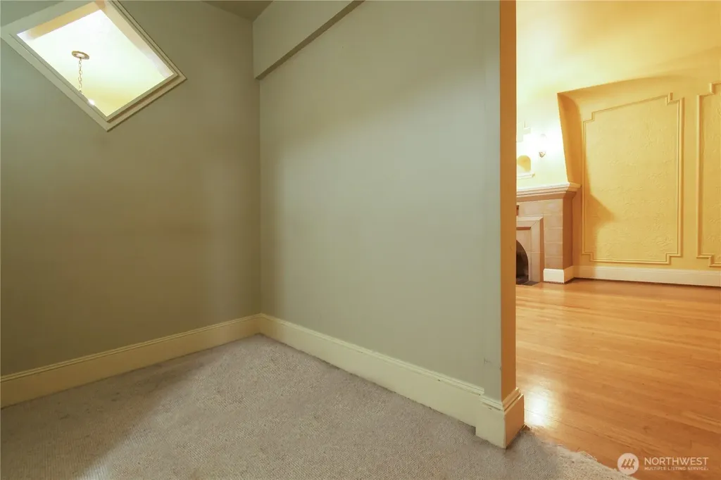 1101 17th Avenue Seattle WA 98122