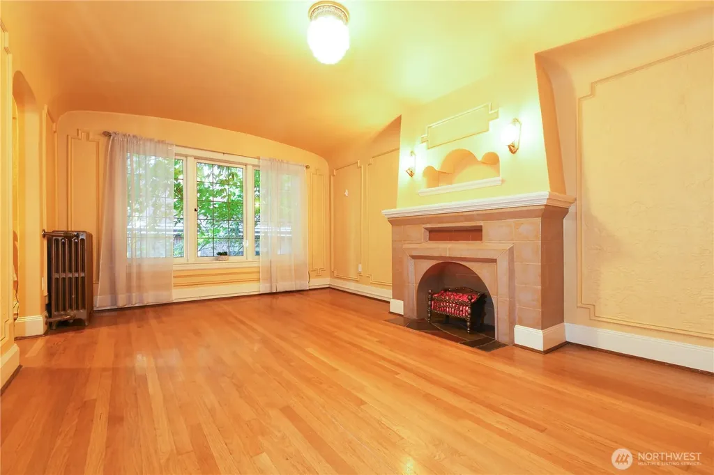 1101 17th Avenue Seattle WA 98122
