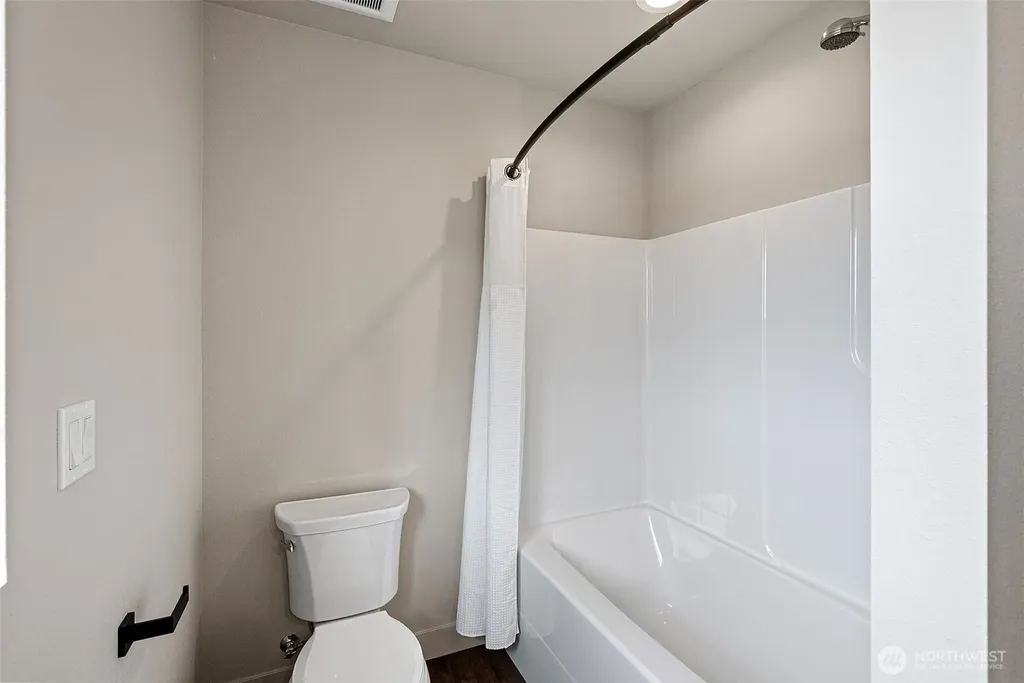 4619 W Maple Lane Circle NW Gig Harbor WA 98335