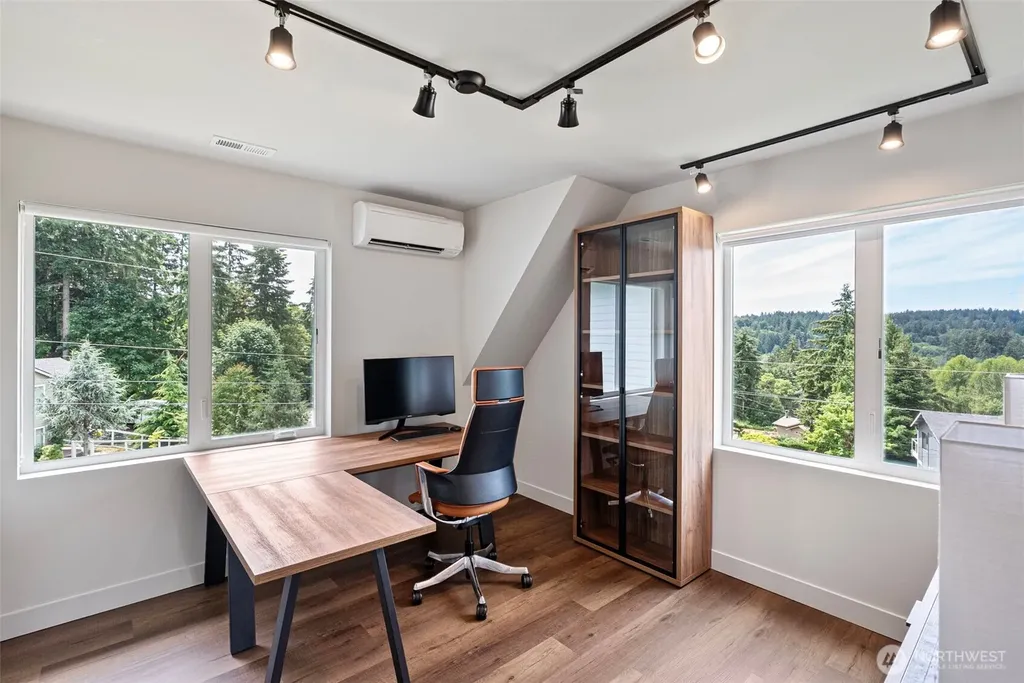 4619 W Maple Lane Circle NW Gig Harbor WA 98335