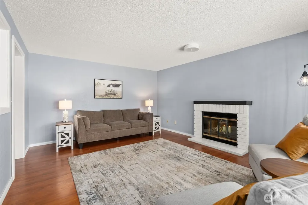 9138 Skokomish Way NE Olympia WA 98516