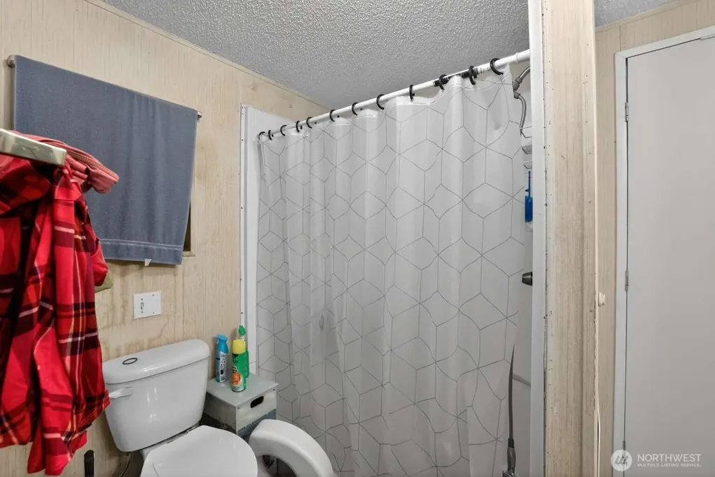 27702 Y Lane Ocean Park WA 98640
