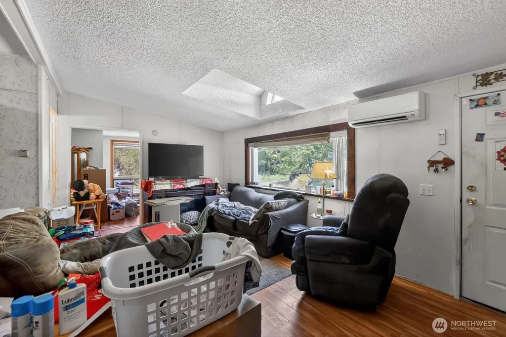 27702 Y Lane Ocean Park WA 98640