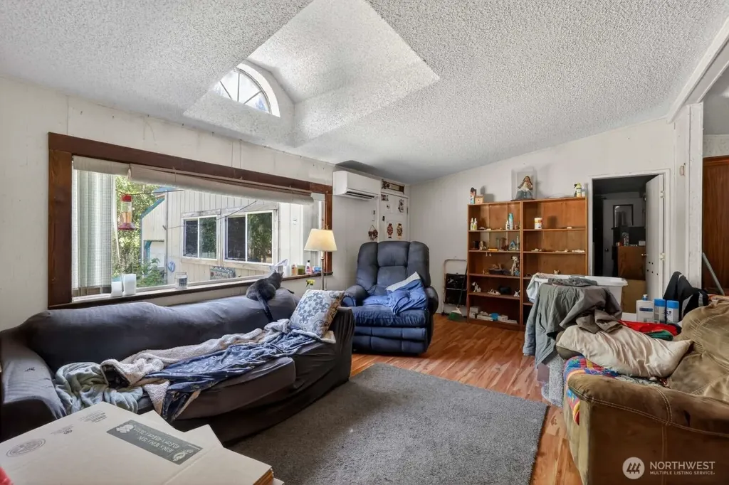 27702 Y Lane Ocean Park WA 98640