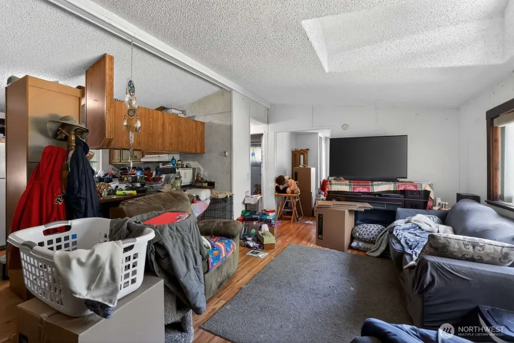 27702 Y Lane Ocean Park WA 98640