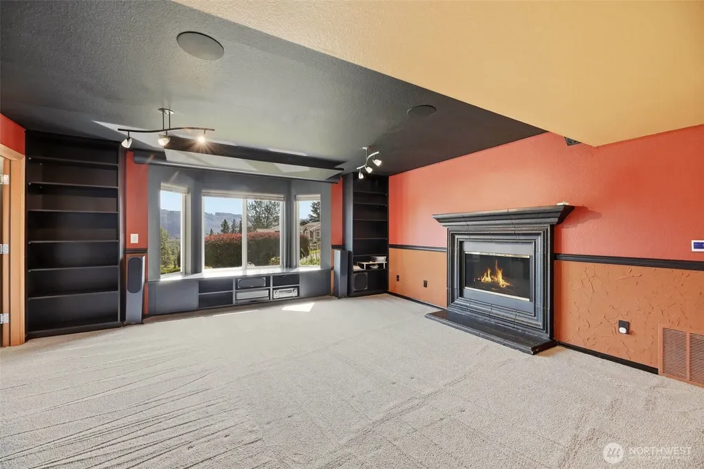 23314 Mount Forest Boulevard Monroe WA 98272