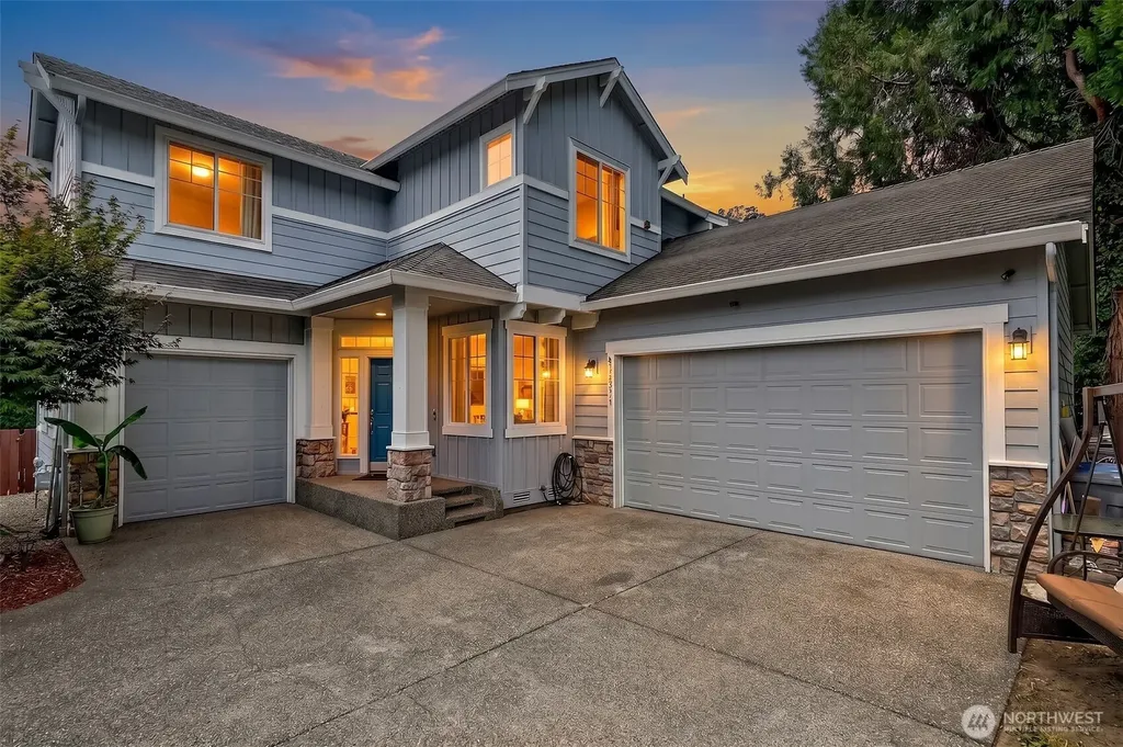 18014 81st Lane NE Kenmore WA 98028