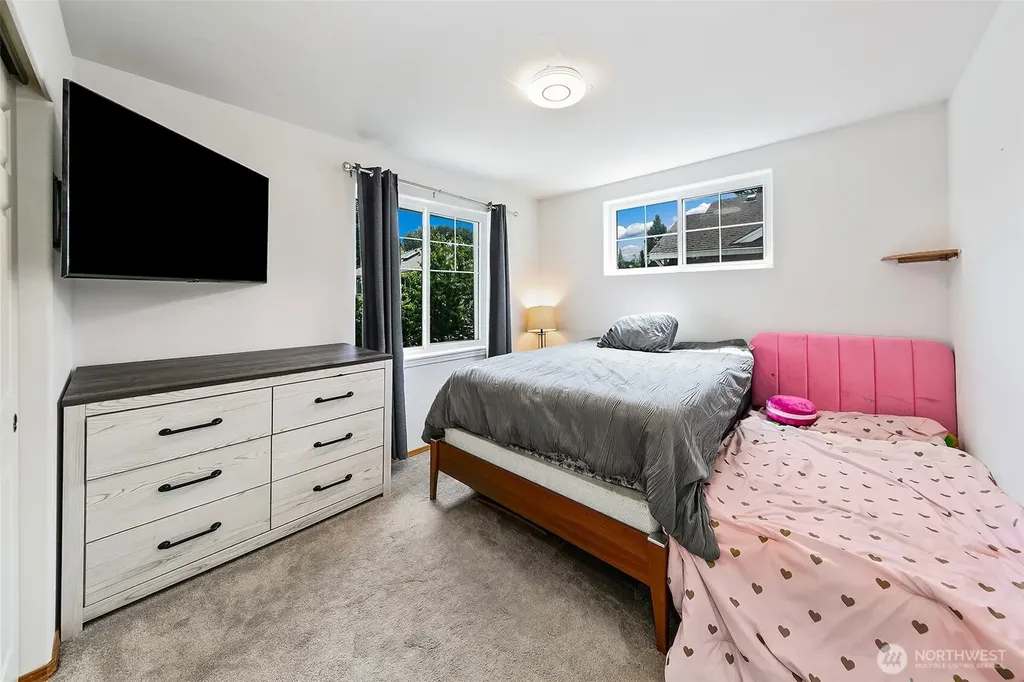 18014 81st Lane NE Kenmore WA 98028