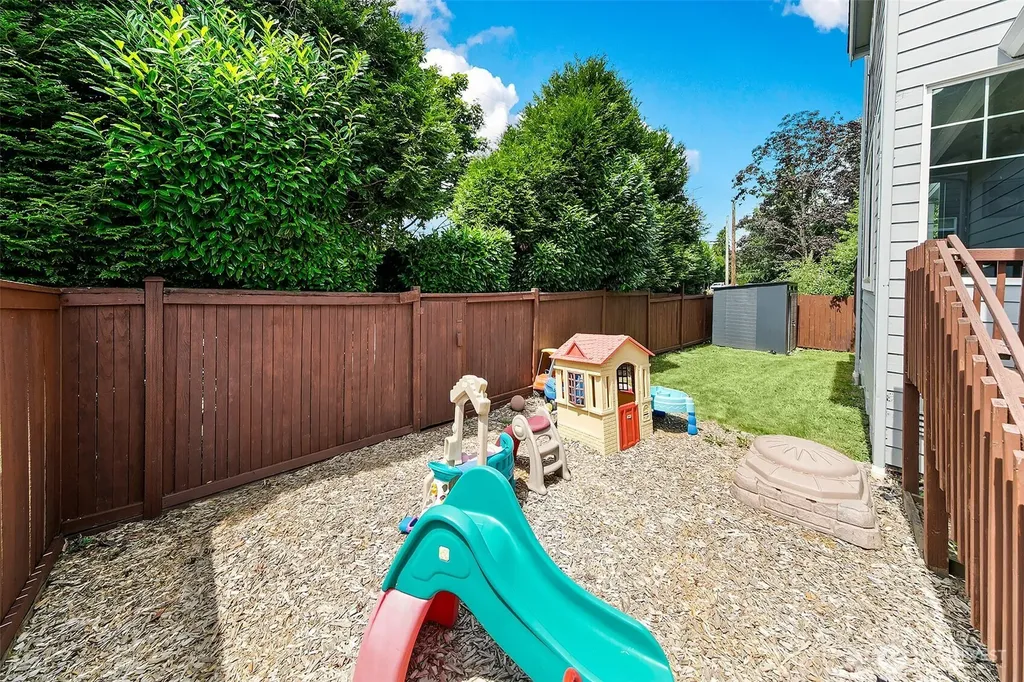 18014 81st Lane NE Kenmore WA 98028