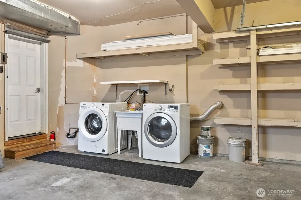 6814 119th Avenue SE Bellevue WA 98006