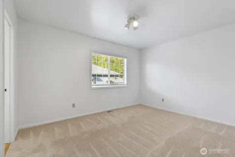 6814 119th Avenue SE Bellevue WA 98006