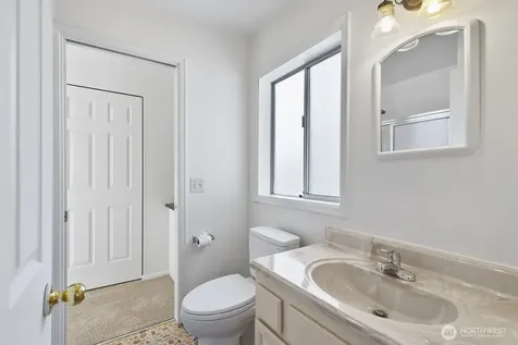 6814 119th Avenue SE Bellevue WA 98006