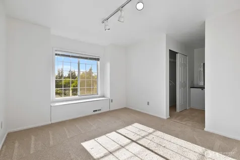6814 119th Avenue SE Bellevue WA 98006