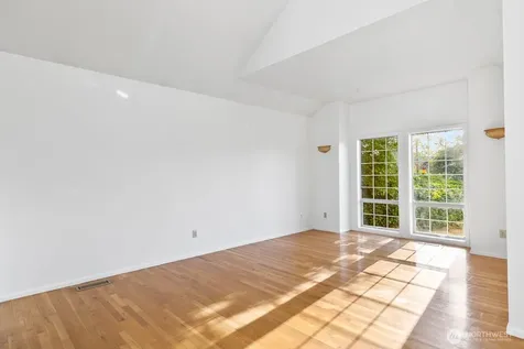 6814 119th Avenue SE Bellevue WA 98006