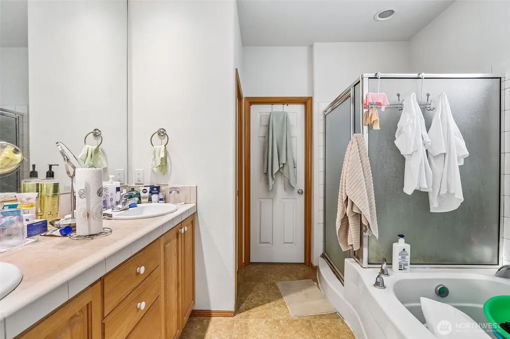 17608 SE 35th Street Vancouver WA 98683