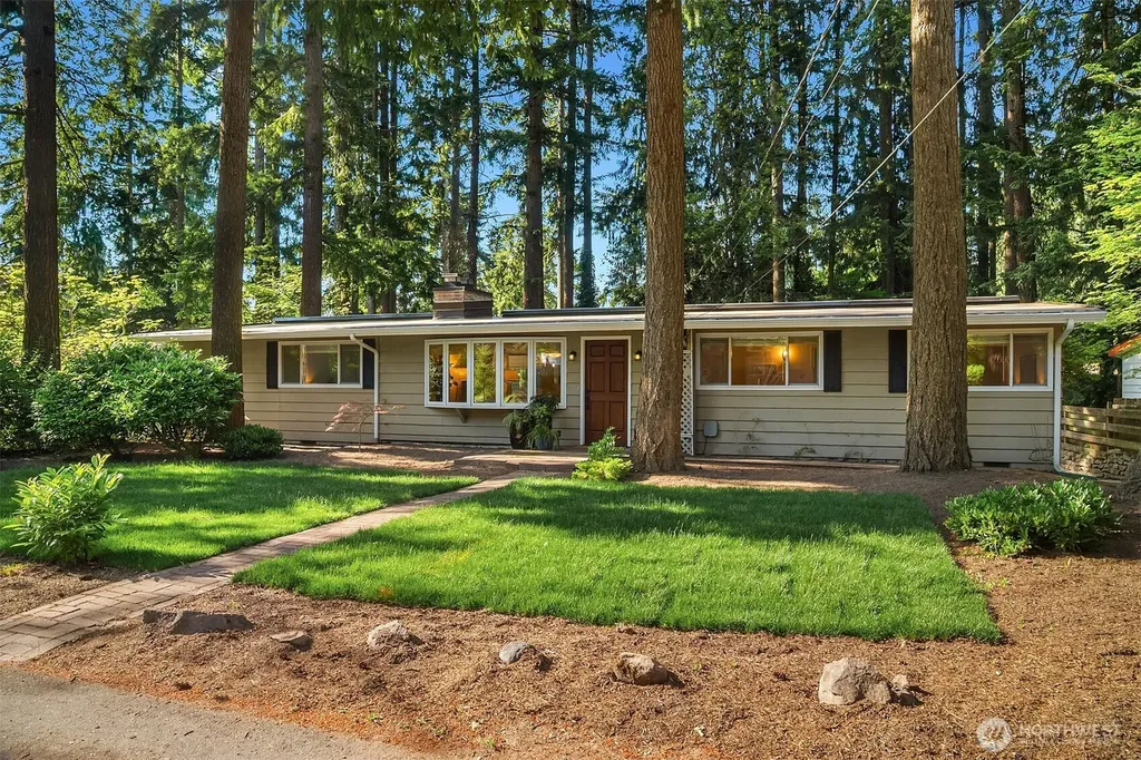 12210 NE 64th Street Kirkland WA 98033