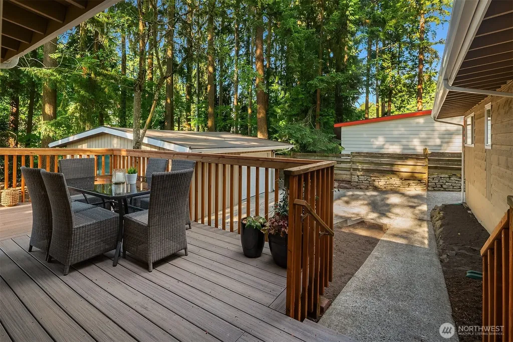 12210 NE 64th Street Kirkland WA 98033