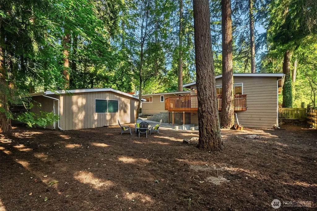 12210 NE 64th Street Kirkland WA 98033