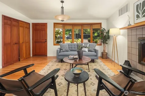 12210 NE 64th Street Kirkland WA 98033